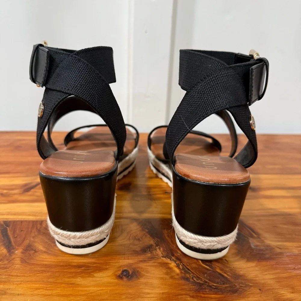 Unisa Unpayge Payge Black Espadrille Strappy Sandals
